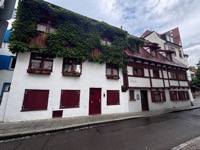 1532 building