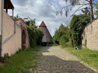Shaft house